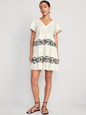 Old Navy Cream Mini Dress with Black Embroidery XL Tall